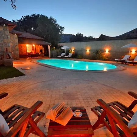Villa Bambu Vilă *